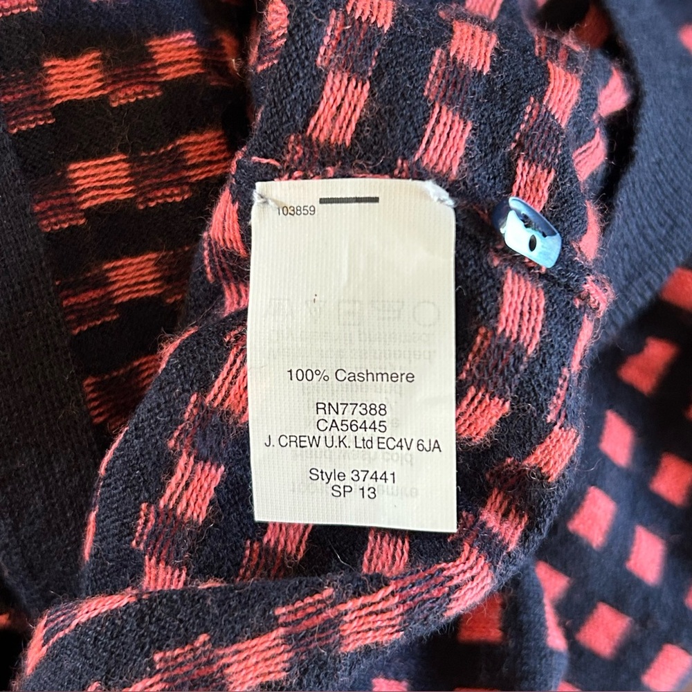 J. Crew Italian cashmere pink and navy check cardigan sz xs - Picture 3 of 4